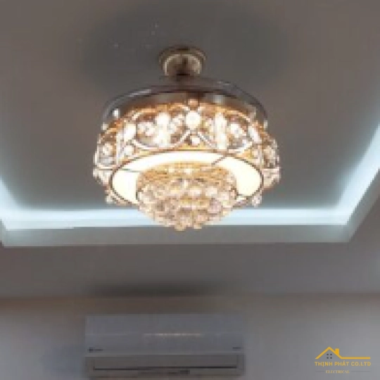 QUẠT TRẦN GIẤU CÁNH ĐÈN PHA LÊ - QVIFA-02-23