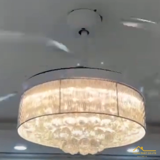 QUẠT TRẦN GIẤU CÁNH ĐÈN PHA LÊ - QVIFA-09-24