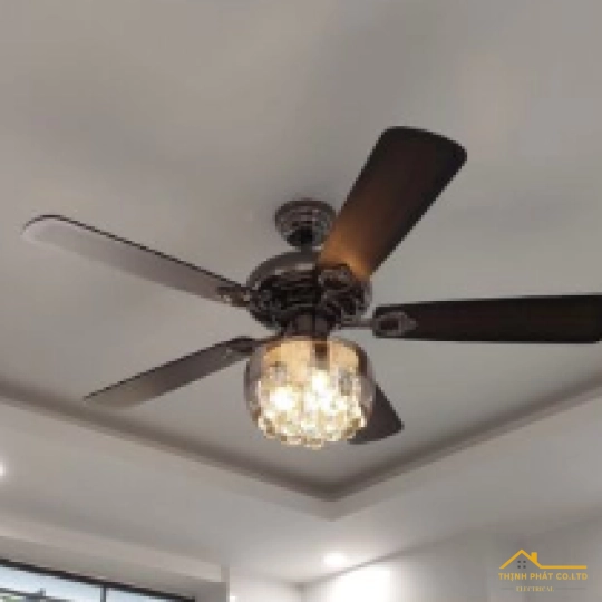ĐÈN QUẠT TRẦN CÁNH GỖ PHA LÊ CỔ ĐIỂN - QVIFA-110