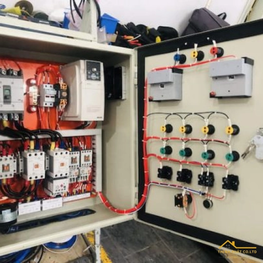 VỎ TỦ ĐIỆN 3215 1.2
