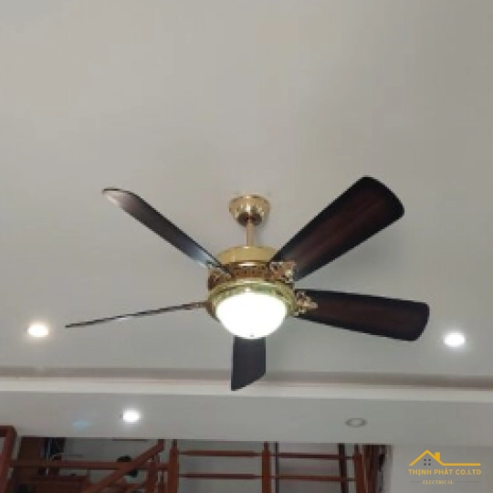 ĐÈN QUẠT TRẦN CÁNH GỖ CỔ ĐIỂN - QVIFA-600
