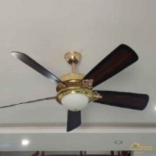 ĐÈN QUẠT TRẦN CÁNH GỖ CỔ ĐIỂN - QVIFA-600
