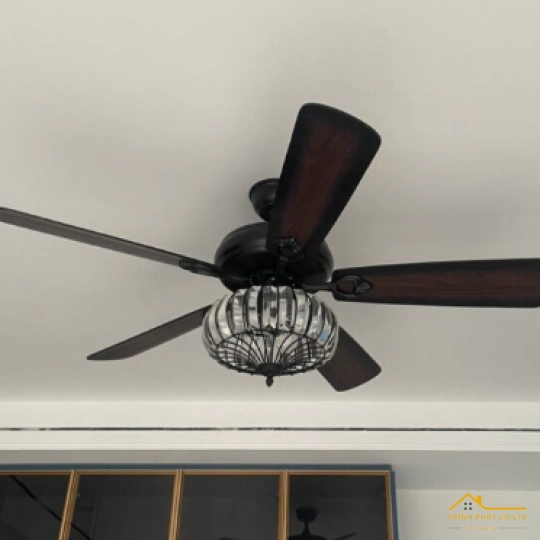 ĐÈN QUẠT TRẦN CÁNH GỖ CỔ ĐIỂN QVIFA - 85