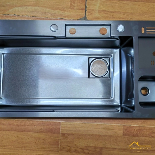 CHẬU RỬA CHÉN 1 HỘC THÁC NƯỚC PHỦ NANO ĐEN, KẾT HỢP RỬA LY VÀ HỐ RÁC 8846HRRL