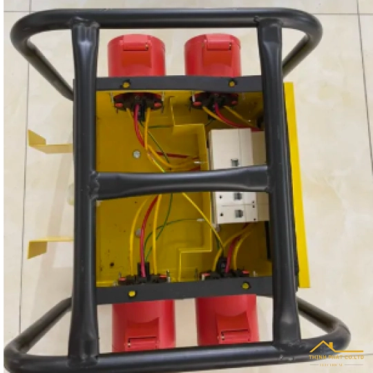 HỘP NGUỒN Ổ CẮM CÔNG NGHIỆP THI CÔNG 3 PHA 32A - 4 Ổ CẮM 5 CHẤU -TỦ ĐIỆN THI CÔNG XÁCH TAY