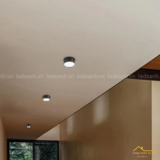 ĐÈN LED ỐP TRẦN PLUSH MAXBEN VUÔNG 18W - OP-MB-PLVD-18/ OP-MB-PLVD-18-DM