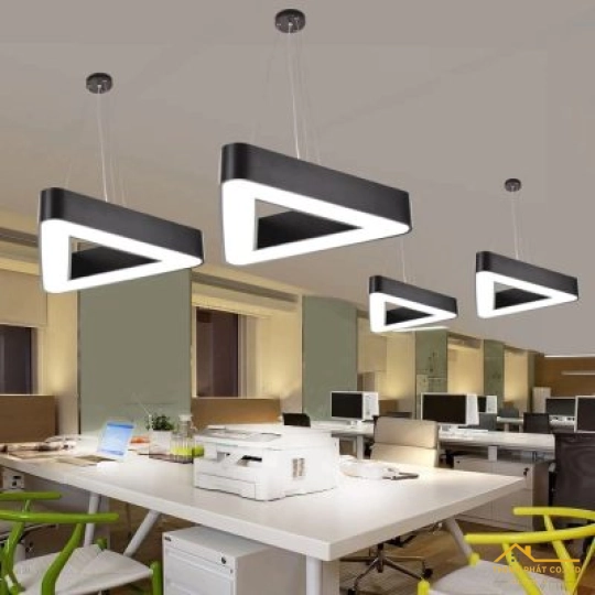 ĐÈN THẢ HỘP TAM GIÁC RỖNG